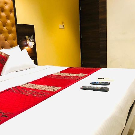 Hotel New Silver Elite Mumbai Bagian luar foto