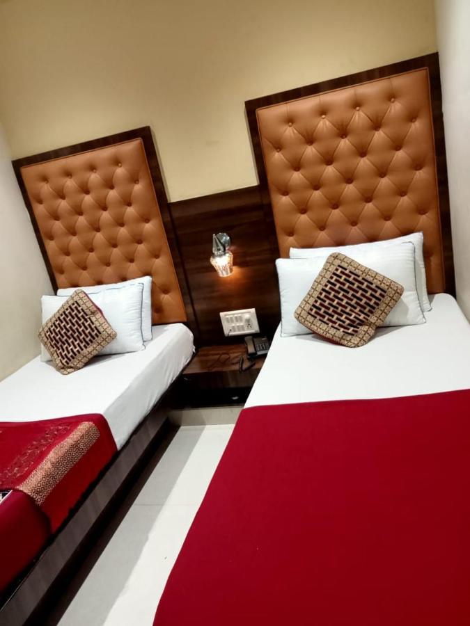 Hotel New Silver Elite Mumbai Bagian luar foto
