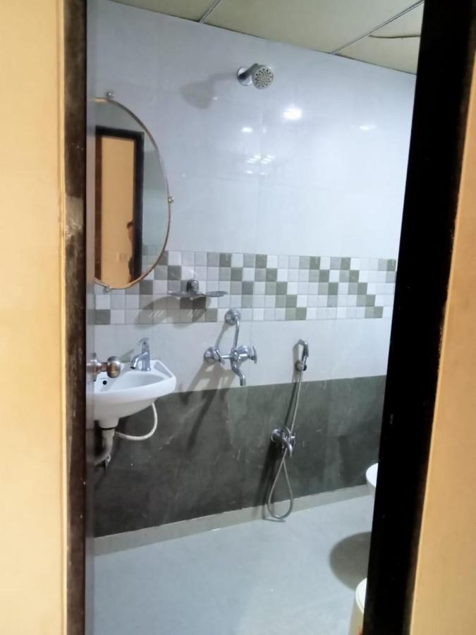 Hotel New Silver Elite Mumbai Bagian luar foto