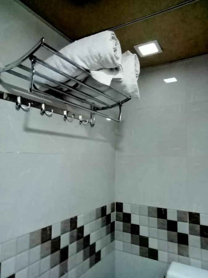Hotel New Silver Elite Mumbai Bagian luar foto
