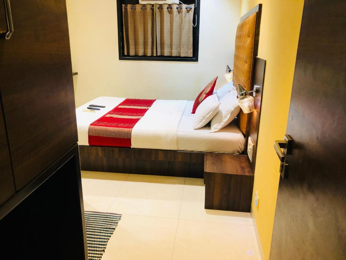 Hotel New Silver Elite Mumbai Bagian luar foto