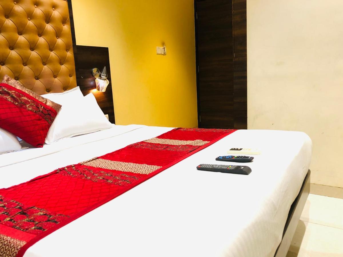 Hotel New Silver Elite Mumbai Bagian luar foto